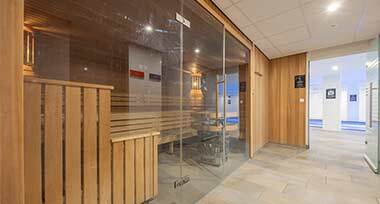 Sauna en zwembad van Fletcher Hotel-Restaurant Jan van Scorel